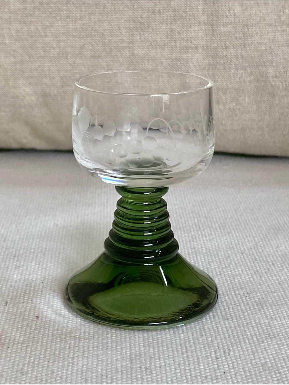 VTG Roemer Cordial Sherry Glass W Etched Grapes Leaves and Green Beehive Stem